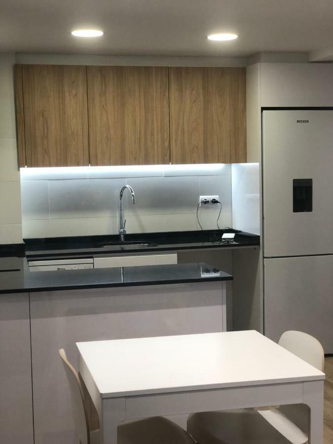 Apartamento En Primera Linia Vistas Al Mar 普拉加德阿罗 外观 照片